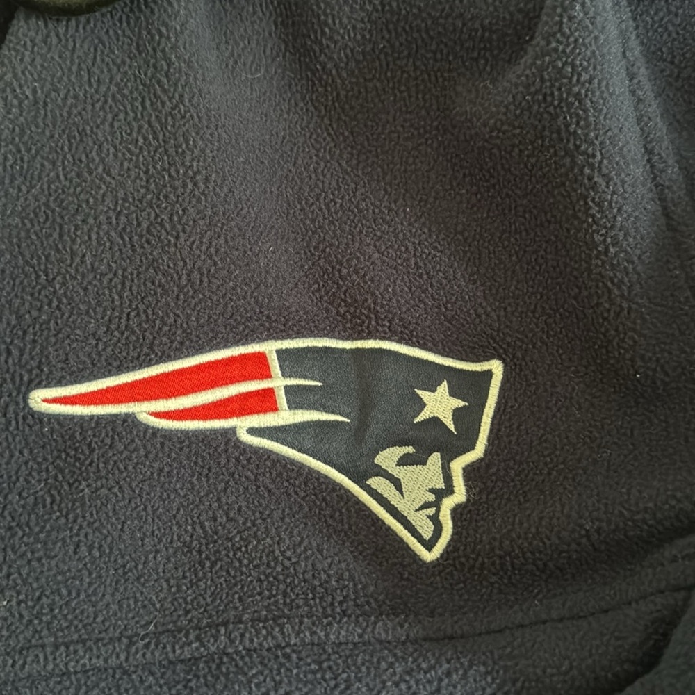Patriots Full Zip Fleece Jacket. 2XL.  Preloved - Picture 2 of 7